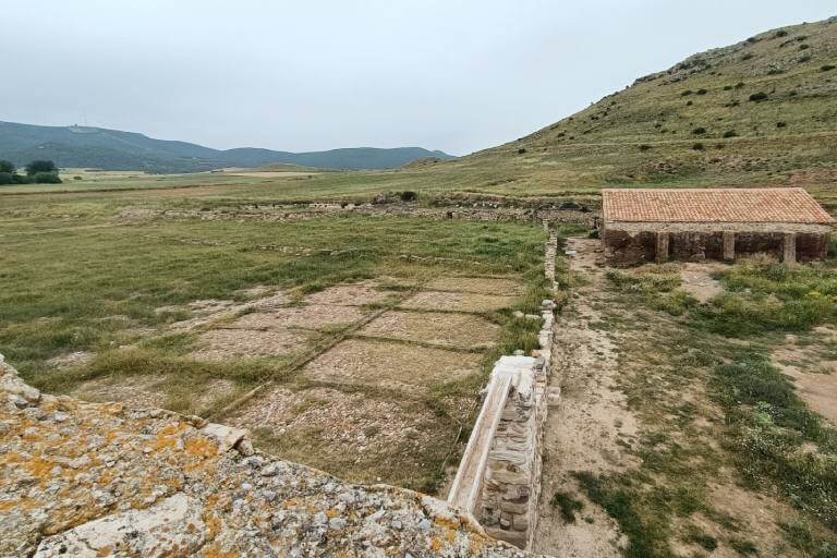 Minas de Ojos Negros, Teruel