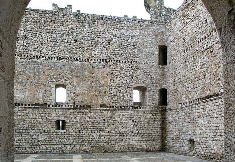 Castillo de Torija, Guadalajara (megaconstrucciones)