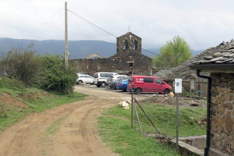 Pueblos de arquitectura negra de Guadalajara