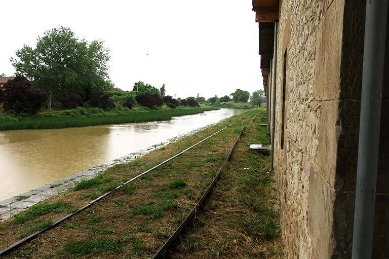 Canal de Castilla. Darsena de Alar del Rey