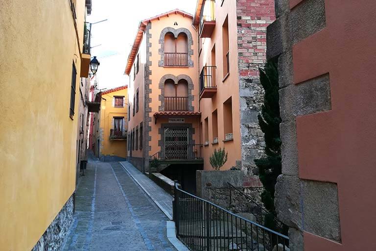 Carrer del Reg, Sant Feliu de Pallerols, Girona