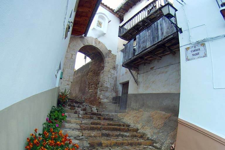 Vilafranca, Castello