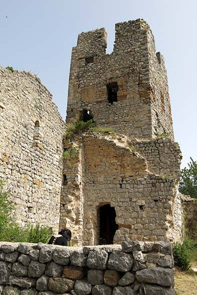 Torre del Castell-Esglesia de santa Maria del Castell, Gosol, Lleida