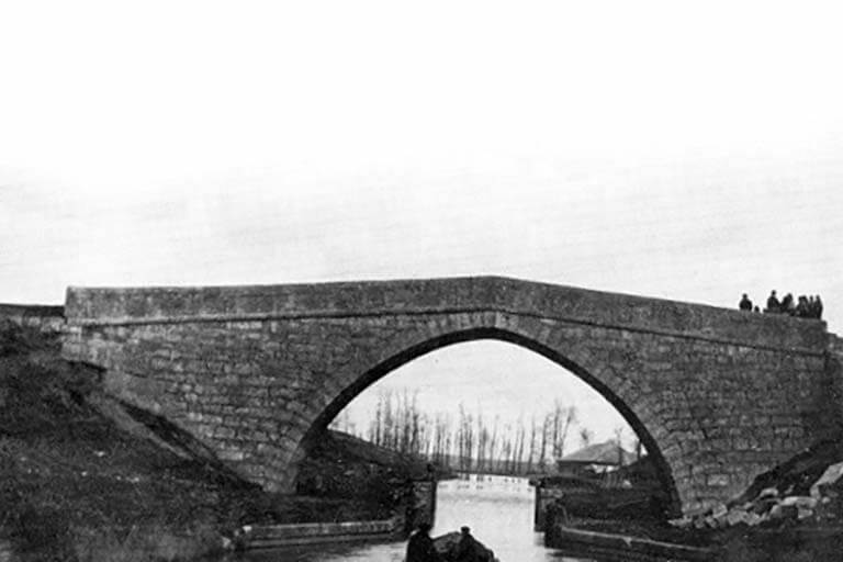 Canal de Castilla. Puente de Valdemudo