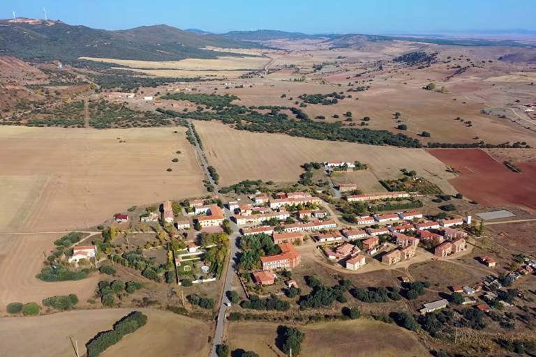 Minas de Ojos Negros, Teruel